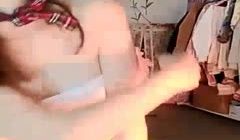 土豪刷礼物 主播很卖力