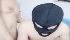 一男俩女啪啪大秀上位骑乘边插边玩逼逼 搞完一个再