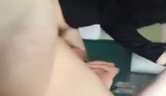 一狼友约了一个挺漂亮的伪娘 完事要了些他的小视频