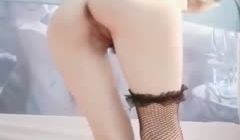 【甜美教师】近距离拍摄，假屌插入小浪穴，振动器刺