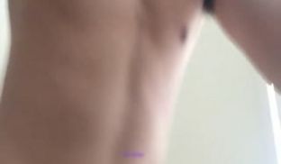 撩妹高手小青年自拍与三位妹子啪啪啪调教的都很乖小