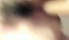 大眼睛美女主播道具自慰!