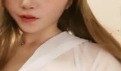 高颜值美女主播允允儿20191025收费大秀 给