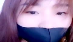 娇小身材短发口罩妹子情趣装自慰 拨开珍珠内裤跳蛋