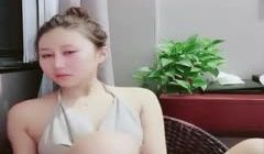 丸子头高颜值长相甜美妹子自慰秀 跳蛋塞入逼逼震动