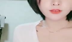大美妞贝-短发气质美女主播收费房大秀！