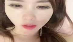 娜娜呀-高颜值长发极品女神，性感灰丝袜开档勾引大
