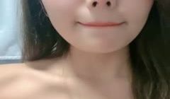 郑多研-极品女神全程露脸来大姨妈掰b自慰发骚~