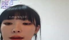 韩国巨乳女主播穿着性感情趣服装不停诱惑！