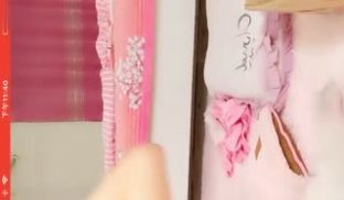 清纯小美女洛道具自慰