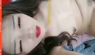 极品00后空姐道具自慰秀