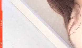 极品身材美女全裸诱惑秀