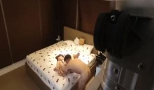 姐夫门事件：新娘出轨新郎姐夫新郎婚礼现场播放出轨