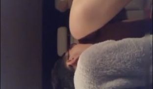 鹿少女楼道按耐不住着急开操