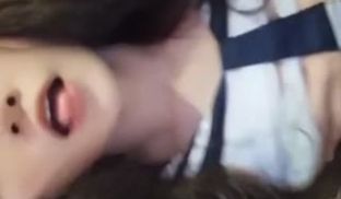 露脸隐藏版不公开淫女学生自慰
