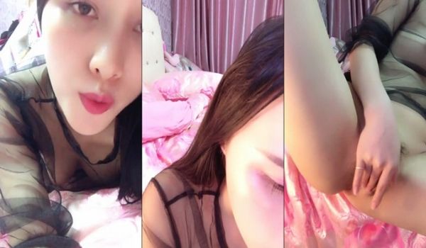 性感女主播讨拍，只要刷跑车，各种福利让哥哥们挑，