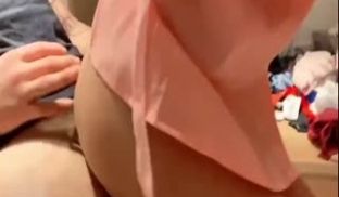 与粉粉大玩角色扮演满足超刺激性爱需求