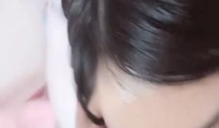 这妞真棒黑丝跟男友一起直播