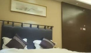 横扫全国外围约了个蓝发高颜值妹子