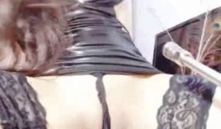 狐妖妲己直播酒瓶双插抠穴