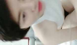 骚逼和屁眼伸缩自如