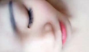 乡下田边旁的激情车震