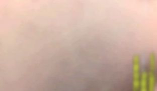 直播主只能用肉体回馈粉丝