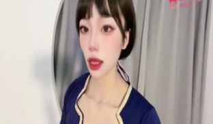 《高端养生馆》黑丝按摩女的特殊服务！