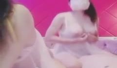 3P自拍猛男的很壮实啊一个干两个叫的很淫荡