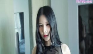 【女神降临】台湾JVID大尺度情欲私拍！极品美女