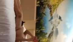 大美女偷偷兼职援交被大胡子猛男狠狠抽插