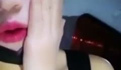 发春的女主与土豪户外车内淫乱直播淫声浪语各种挑逗