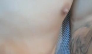 嫖嫖SEX探花约了个牛仔裤颜值不错妹子啪啪，口交
