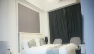 小哥棒棒糖嫖娼颜值不错的长发卖淫妹沙发干到床上