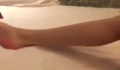 小姐姐让大鸡巴插得身材都抽畜了好像好嗨的样子