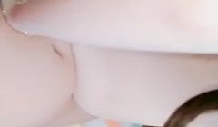 性感美女私下兼职援交不小心被大鸡巴男无套内射了