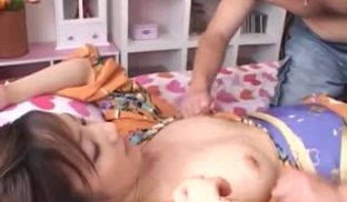 清纯大美人 用蛋蛋把她搞爽后 让她穿上和服 各种