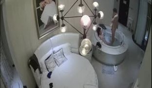 颜值气质一流的漂亮美女酒店被鸡鸡超大很粗的猛男连