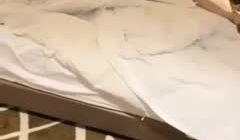 一男三女划拳赌脱衣服 脱的差不多然后3P互相操起