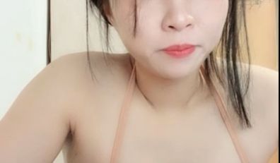 巨乳奶妈❤️-下海给宝宝赚奶粉钱，鲜奶多多，风趣