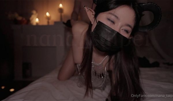 【极品女神❤️性爱流出】白虎美穴网红『娜娜』OF