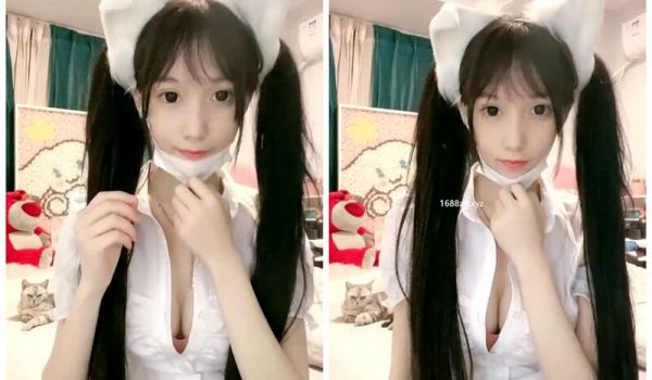 清纯美少女~10W粉丝抖音小网红，太内卷也来赚点