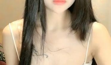 软软啊苗条萌妹子自慰和炮友啪啪，口交上位骑乘浴室