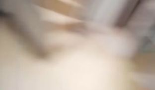 超近距离视角拍摄高素质外围妹 骑上来对准洞口插入