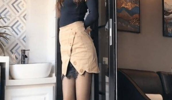 胶囊小姐姐丝袜一对一