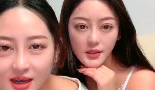 全网最美双胞胎，姐姐妹妹嗨起来颜值很高带上口罩开