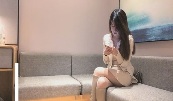 5000约极品明星脸女神，兼职平面模特，高颜值好