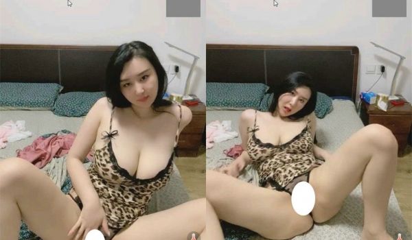 秀人网巨乳女神『王俪丁』1对1视频淫语骚叫 看这