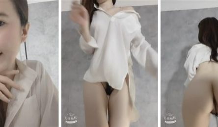 虎牙超美女主播『顾奈』私拍定制三点全露视频 肤白