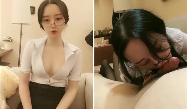 极品热巴高颜值甜美妹子道具自慰诱惑，情趣装连体网
